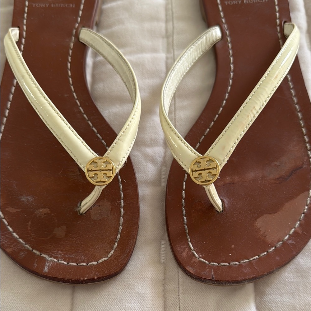 Tory Burch Sandals - Picture 4 of 7